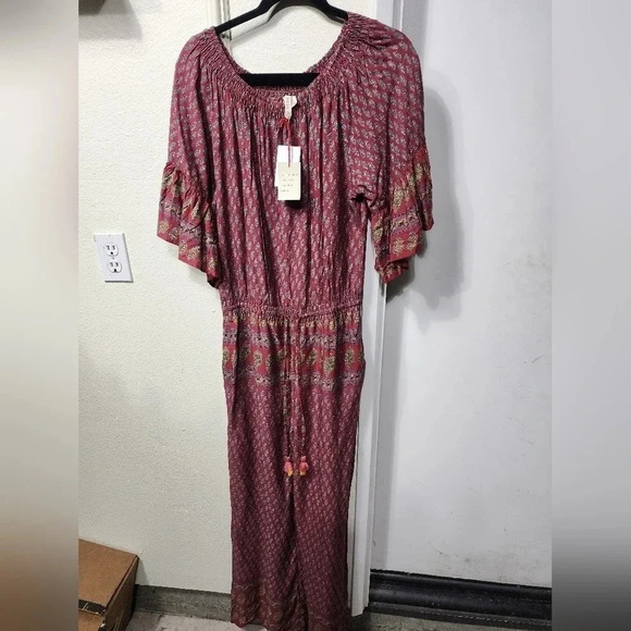RAGA Avah Paisley Wine Front Pockets Off the Shoulder Jumpsuit Size M NWT - Picture 3 of 10